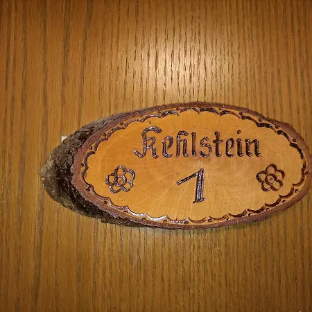 Weinfeldhof Apartment *